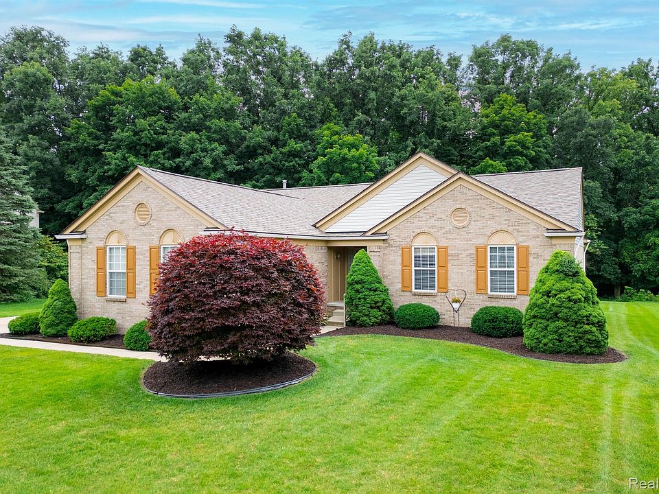 1st image of 3190 Greenwich Ct