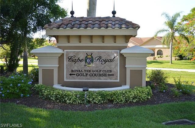 1st image of 11390 Royal Tee Cir