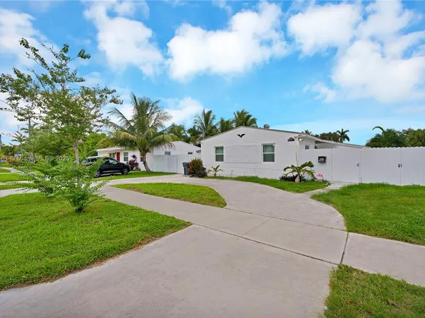 2615 Liberty St, Hollywood, FL 33020