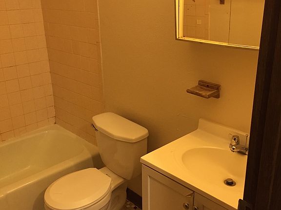 3rd image of 4250 Morsetown Ct E