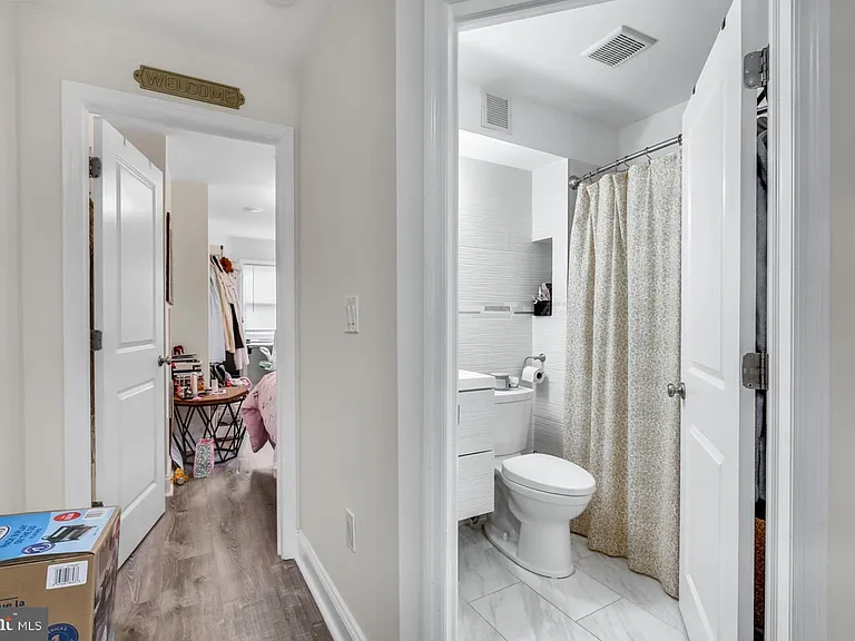 537 N 33rd St #2 — Photo 3