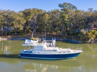 10 Claires Point Rd, Beaufort, SC 29907