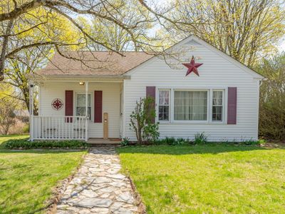 23 Strosberg Road, Waterford, CT, 06385
