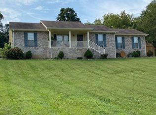 1076 Heatherwood Rd, Pleasant View, TN 37146