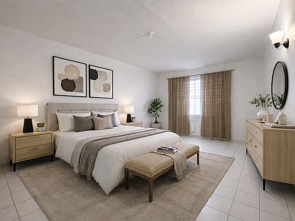 3rd image of 985 Carretera