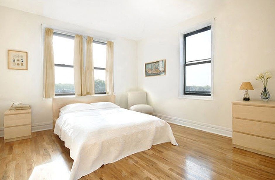 2nd image of 4335 42nd St APT 1A