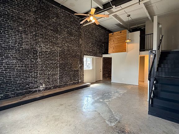 5th image of 2501 S Harwood St #H06