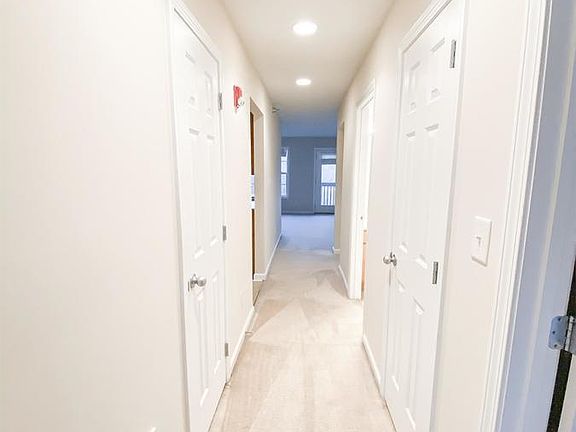 3rd image of 857 Malabu Dr APT 7201