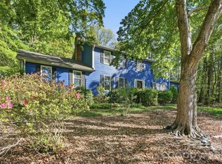 301 Sardis Rd N, Charlotte, NC 28270