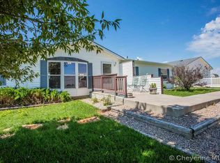 903 Scott Dr, Cheyenne, WY 82007