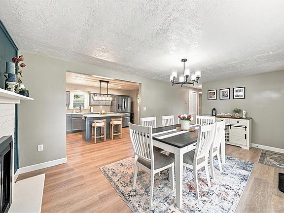5th image of 610 Terrace Ave