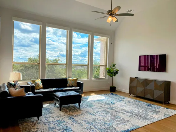 304 Rocky Spot Dr, Austin, TX 78737