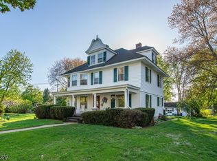 35 Eyland Ave, Roxbury Twp., NJ 07876