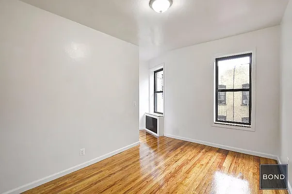 Rented by Bond New York | media 5