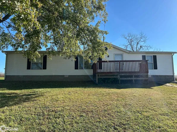 801 NE Oak St, Leon, IA 50144