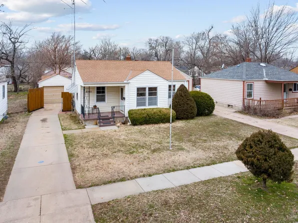 2241 S Ellis St, Wichita, KS 67211
