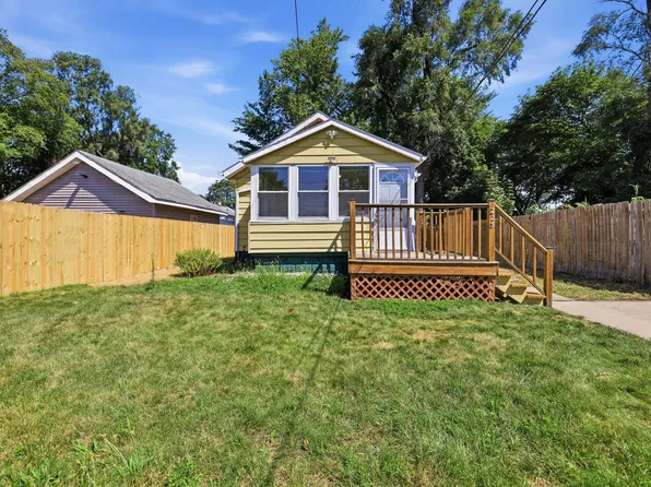 223 Quigley Blvd SW, Grand Rapids, MI 49507