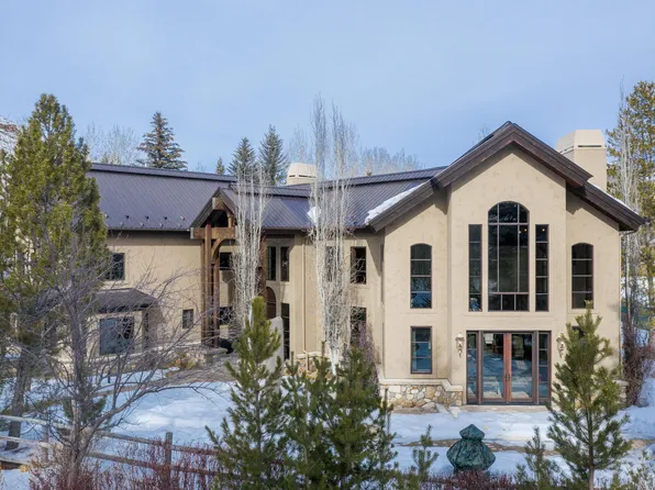 221 Foxglove Ln, Ketchum, ID 83340