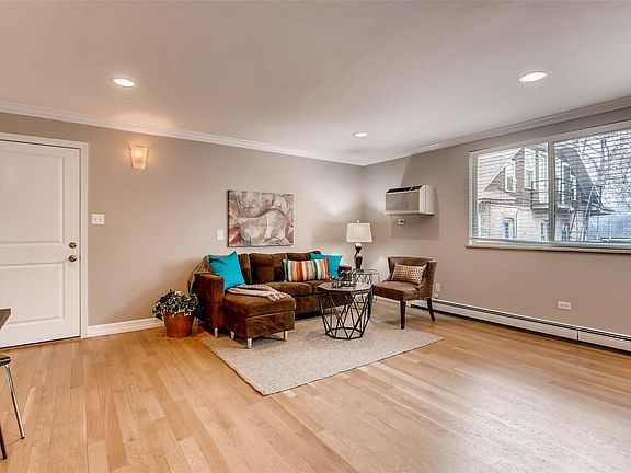 5th image of 1330 Race St #201