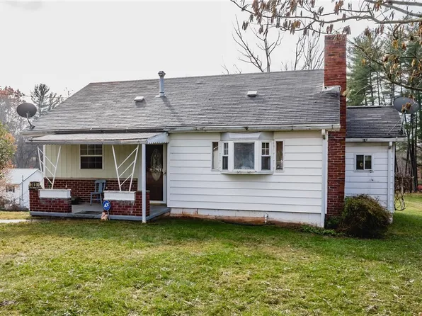 345 Jennings Hill Rd, Marietta, OH 45750