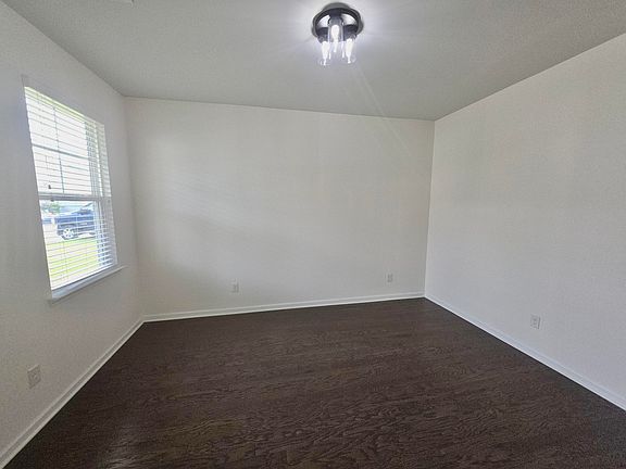 5th image of 150 Nolin Rd