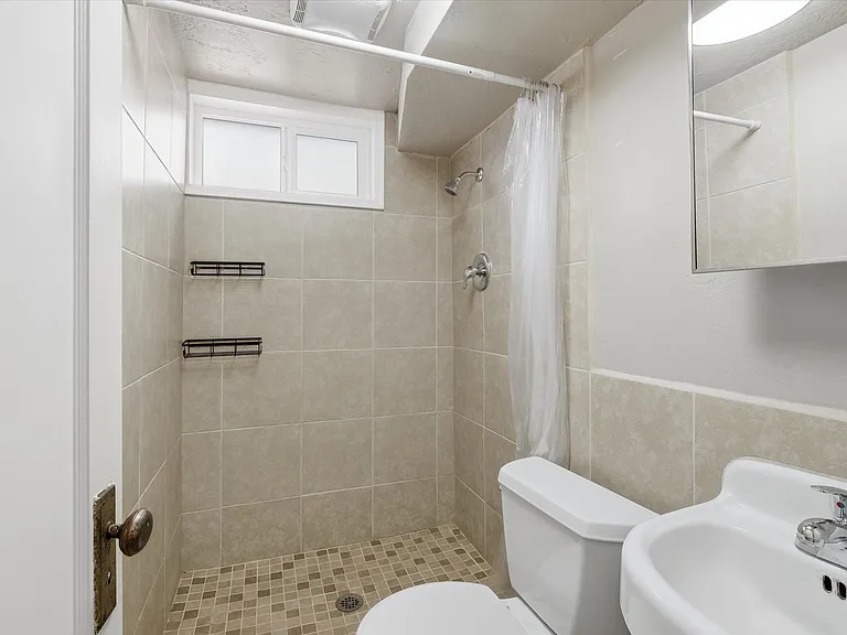 744 N 500 E #2 — Photo 9