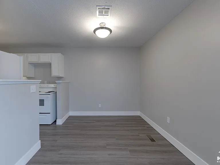 1656 N Minneapolis St — Photo 4