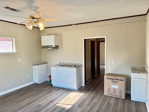 5th image of 6636 Sherman St #1