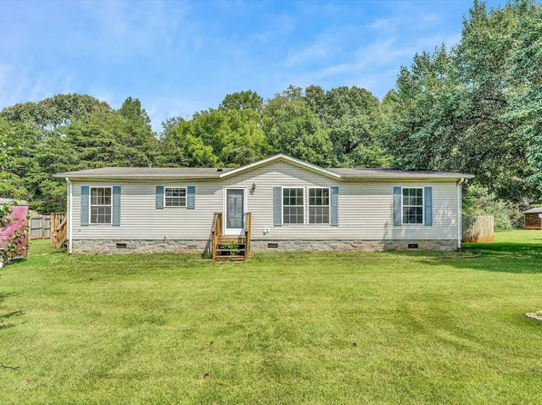 50 McDonald Rd, Wirtz, VA 24184