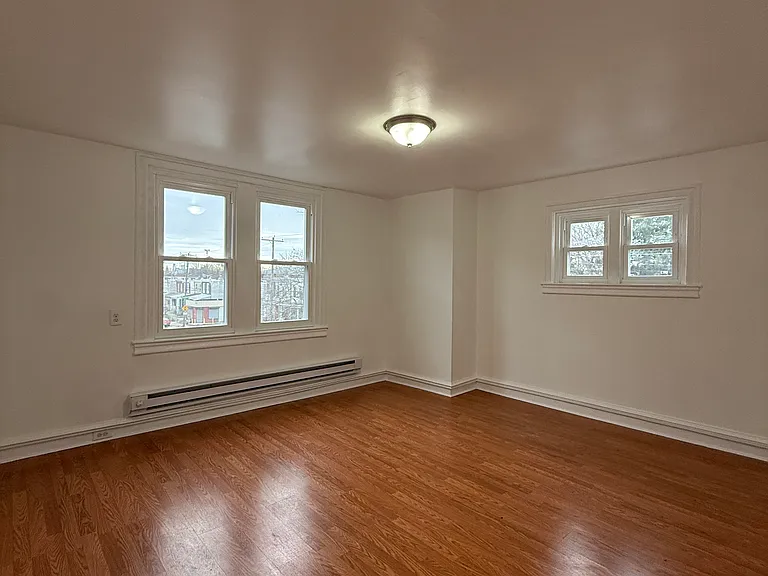 150 W Fisher Ave — Photo 8