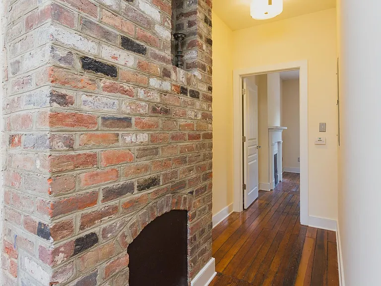 20 W Marshall St #2 — Photo 12