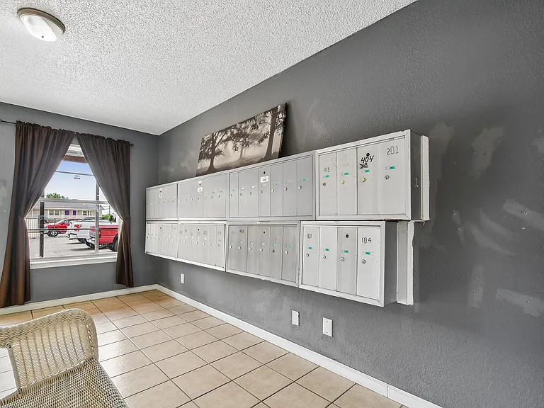 Sunrise Villas — Photo 11