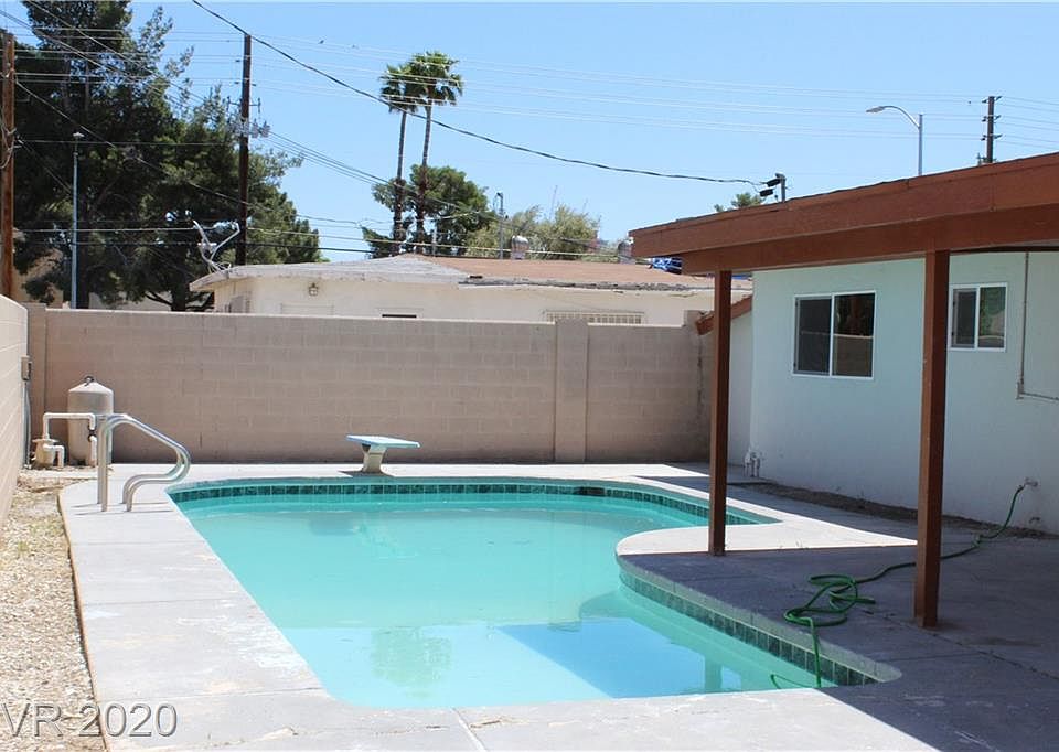 2nd image of 3704 San Joaquin Ave