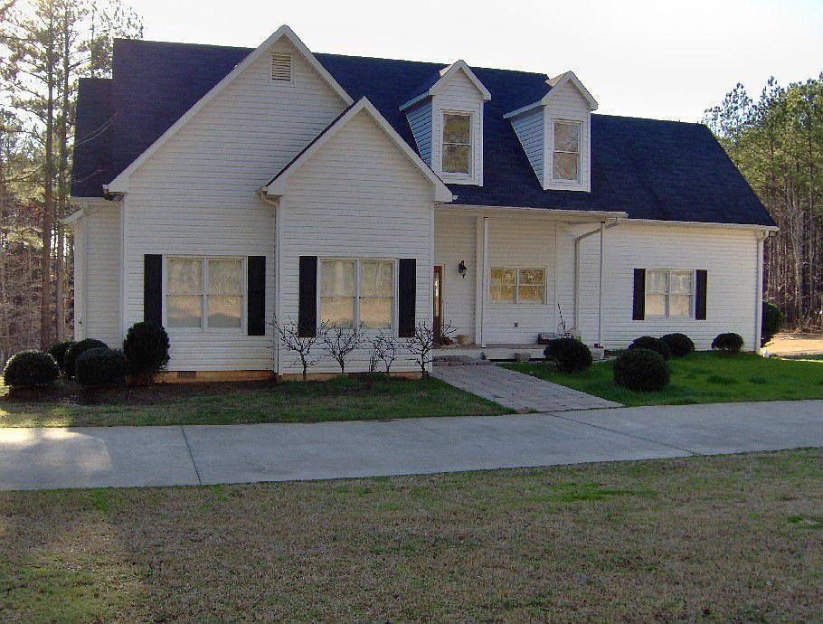 1st image of 977 Snapping Shoals Rd