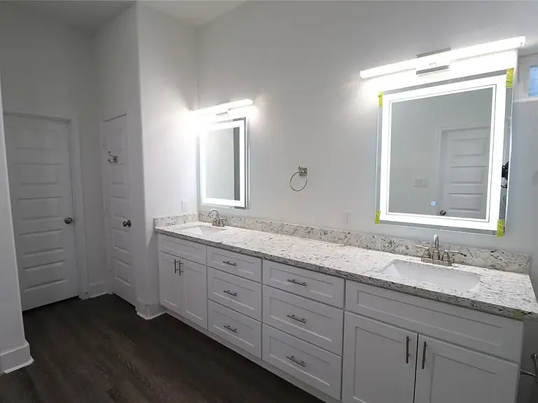 5335 Myrtlewood St — Photo 10