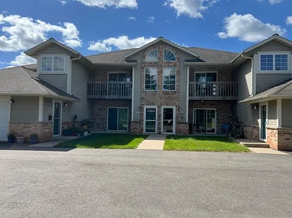 628 Shepherds Drive #3, West Bend, WI 53090