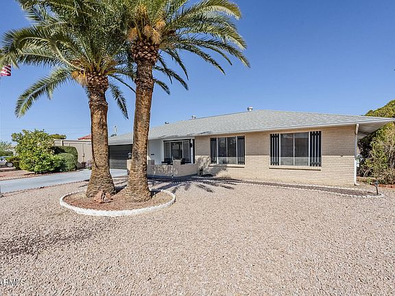 3rd image of 11026 W BLUEFIELD Court
