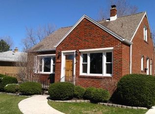 439 Walton Dr, Cheektowaga, NY 14225