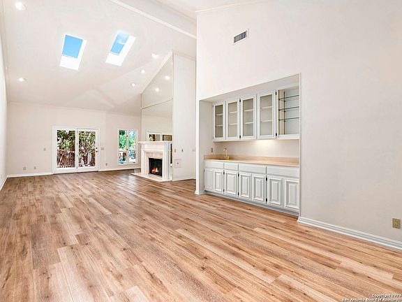 4th image of 8000 DONORE PL #36