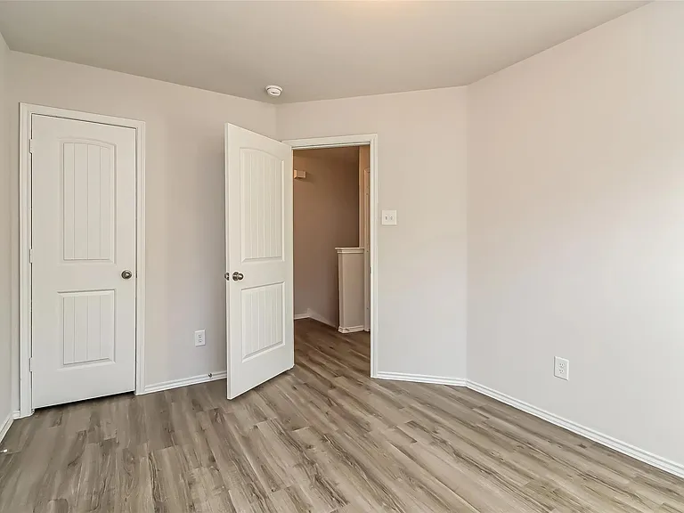 2751 Madison Ct — Photo 12