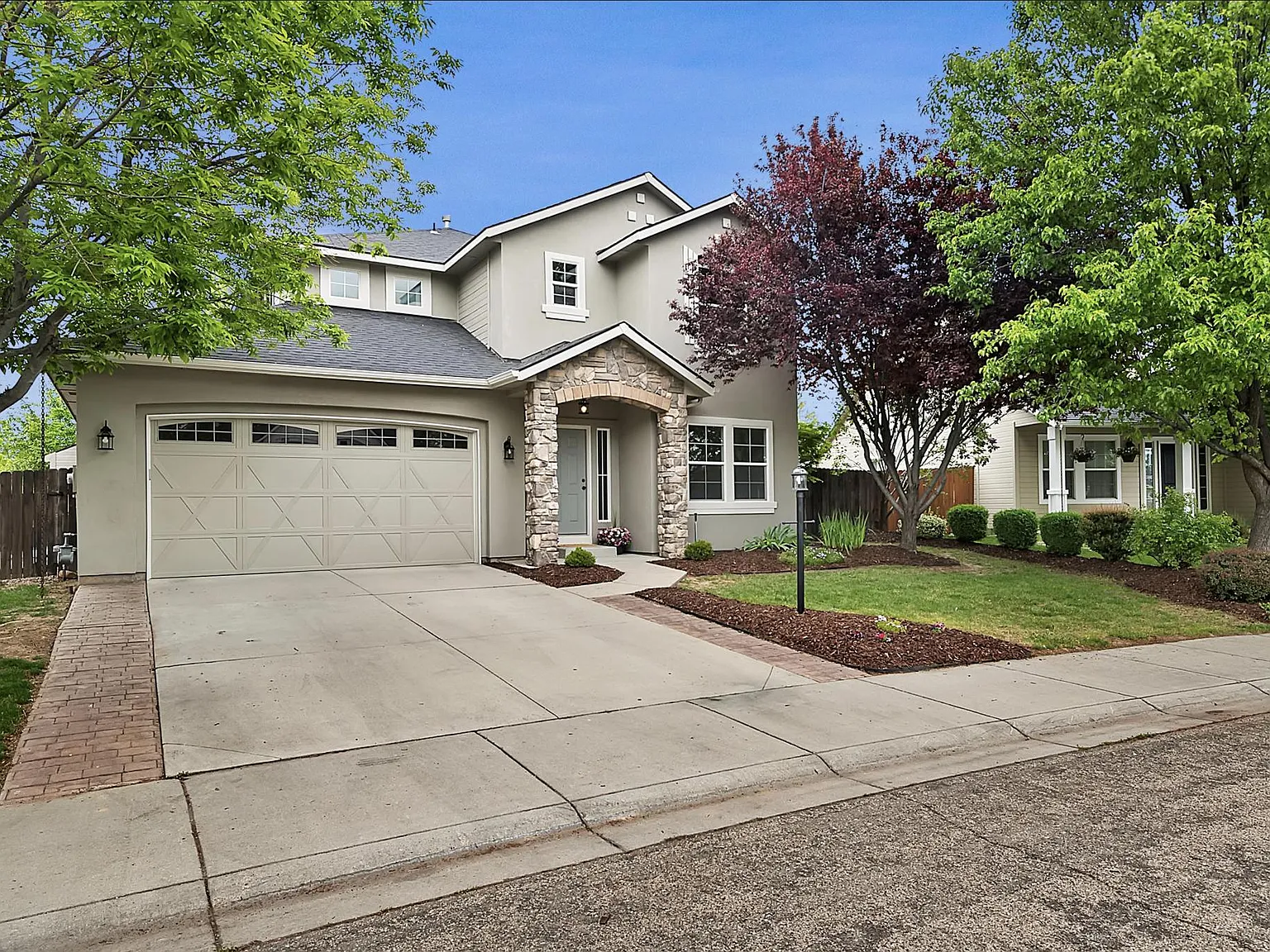 2556 W Tango Creek Dr — Photo 2