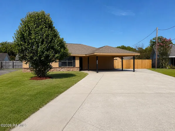3055 Paddlewheel Rd, Maurice, LA 70555