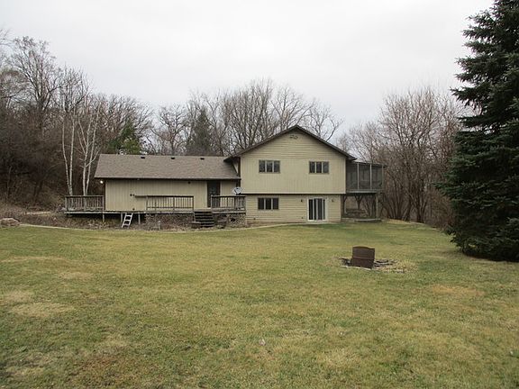 2nd image of 7N625 Woodcliff Dr