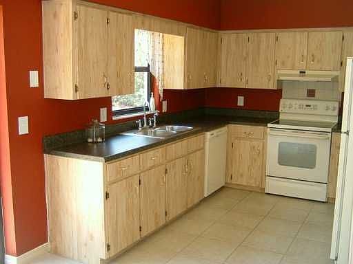 3rd image of 7726 Casasia Ct