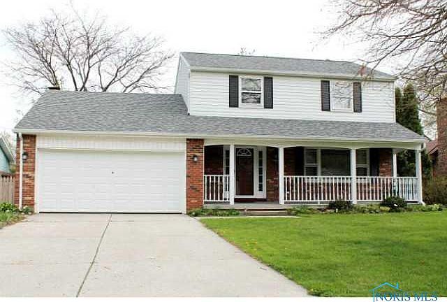 1st image of 121 Hidden Cove St