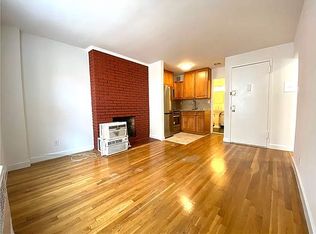 432 E 11th St #3RB, New York, NY 10009