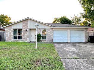 12122 Jutland Rd, Houston, TX 77048