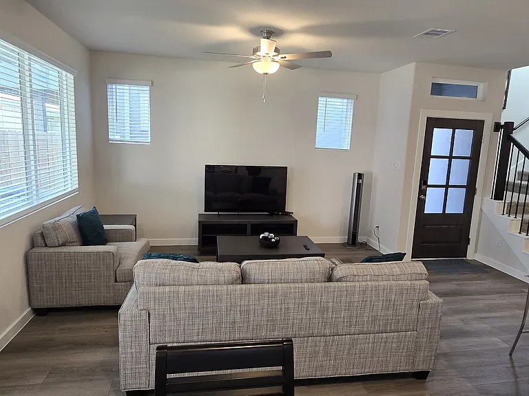 1520 Red Acer Dr — Photo 3