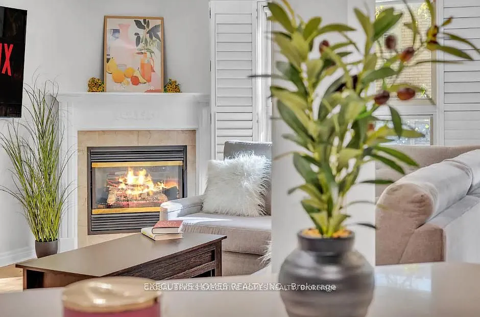 3 bed, $4,500 — Photo 2