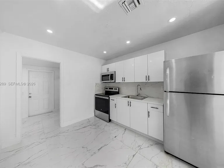 2468 NW 21st St #2 — Photo 5